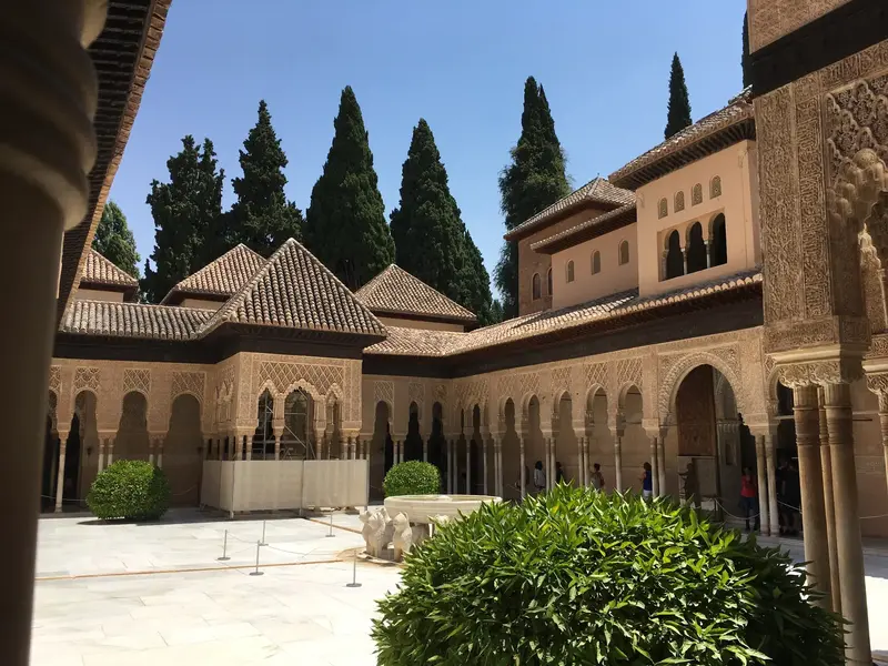 Andaluzia: Malaga, Granada dhe Sevilja