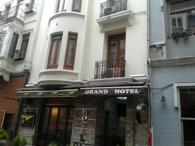 Grand Hotel Palmiye, Stamboll