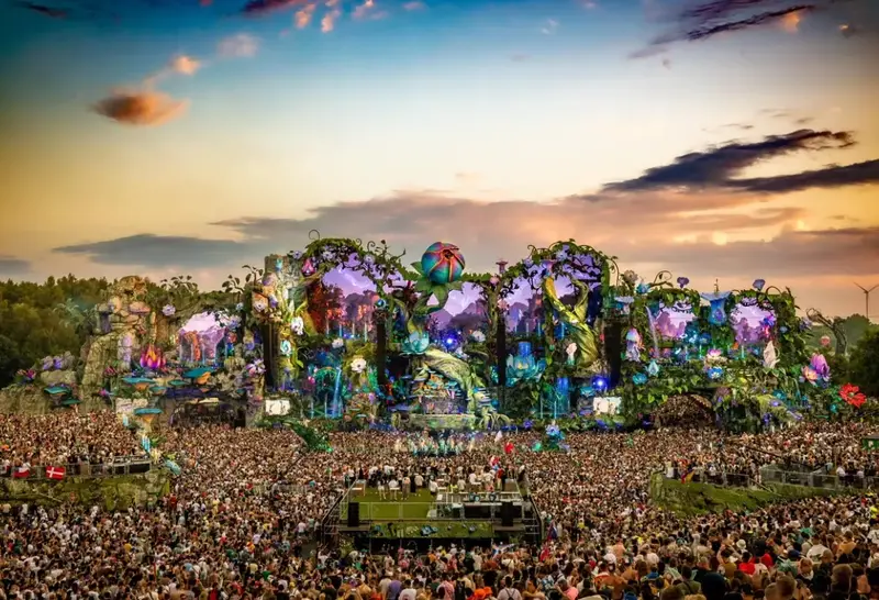 Tomorrowland Brasil 2027, Dan Inn São José do Rio Preto — Brazil — foto 4 nga 5