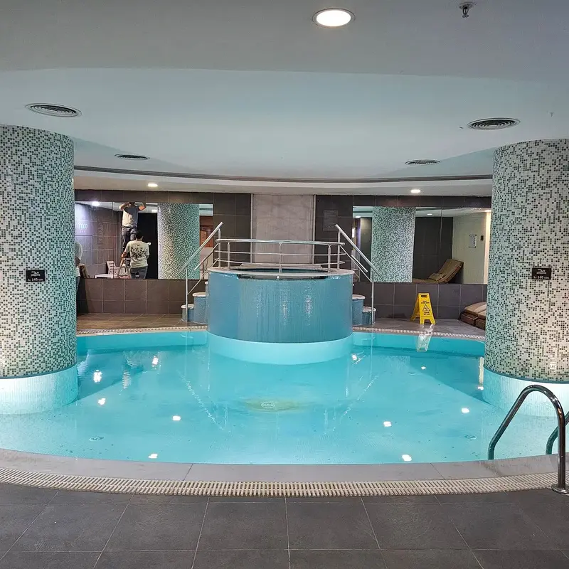 Miapera Hotel & Spa, Stamboll