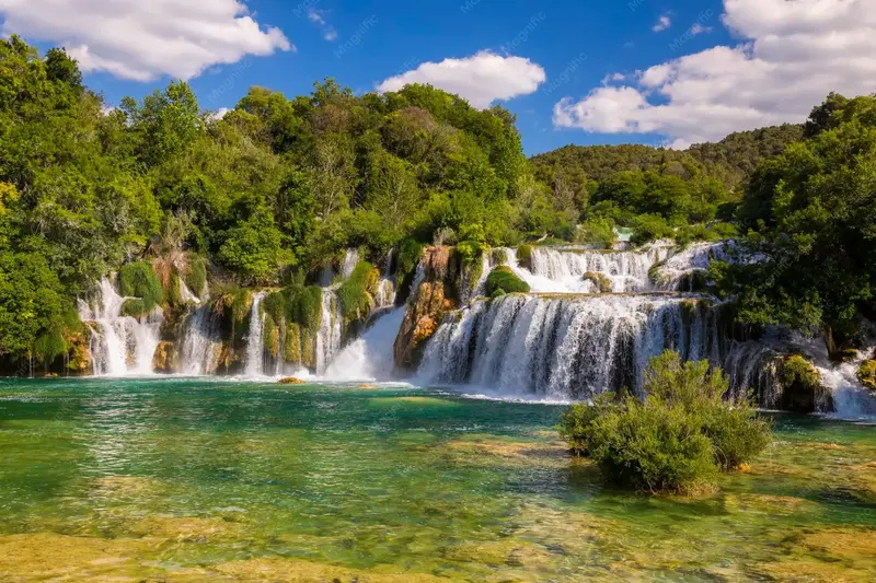 Split, Parku Krka dhe Mostar — Split, Kroaci — foto 2 nga 6