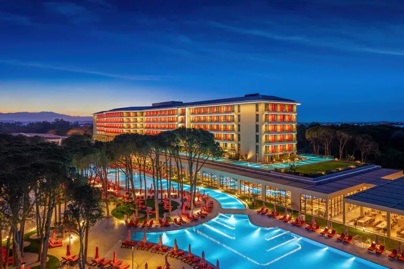Trendy Perge Resort & Suites 5*