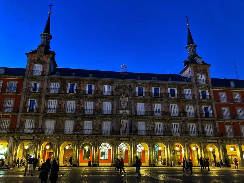 Madrid • Barcelonë