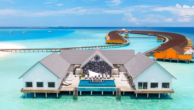 The Standard, Huruvalhi, Maldive