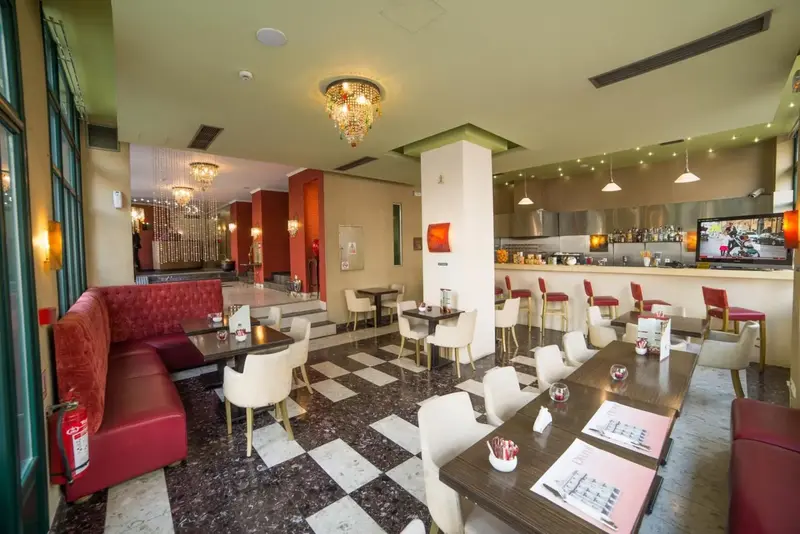 Delphi Art Hotel, Athinë — Athinë, Greqi — foto 5 nga 8