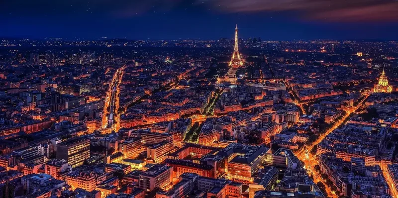 Paris me avion, 4 ditë