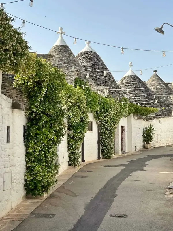 Alberobello, Otranto dhe Taranto — Alberobello, Otranto dhe Taranto — foto 2 nga 7