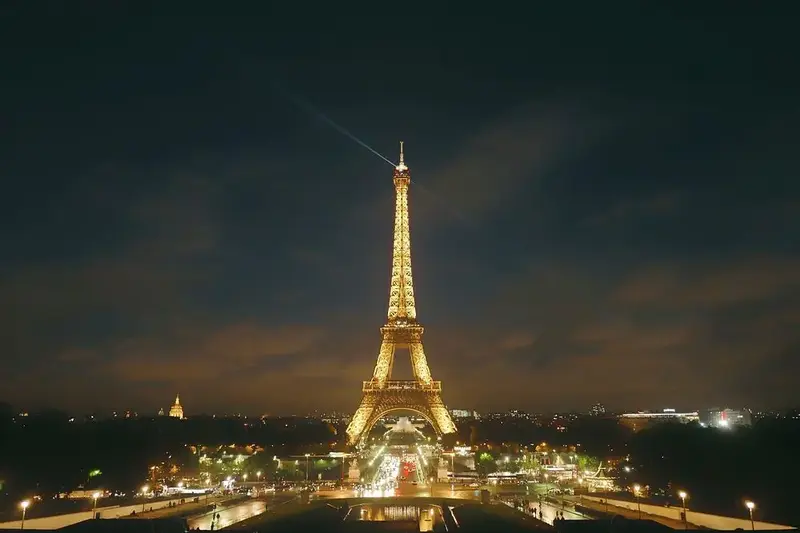Paris – Mynih, 8 ditë