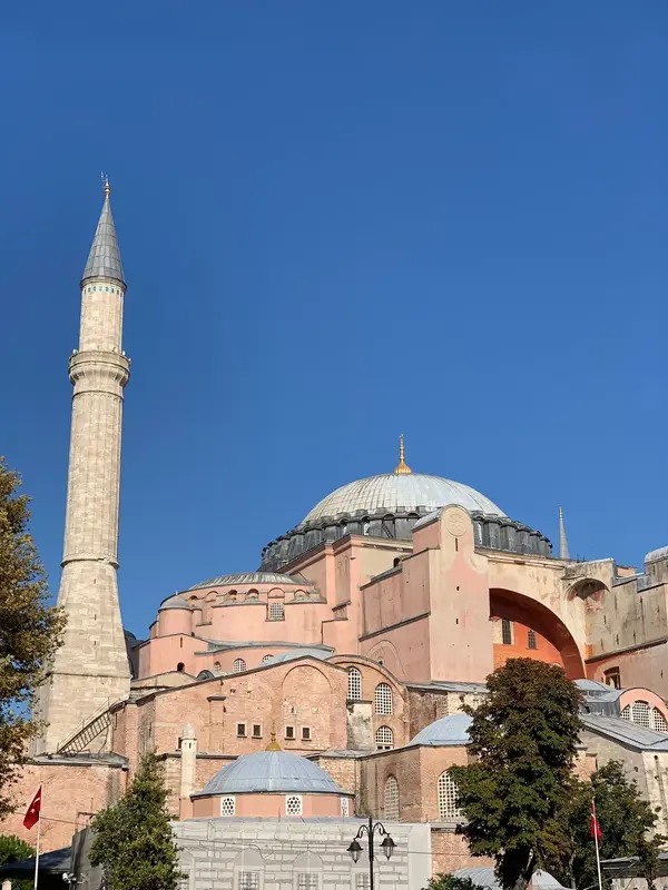 Stamboll, 2 netë me fluturim nga Prishtina — Stamboll, Turqi — foto 3 nga 6