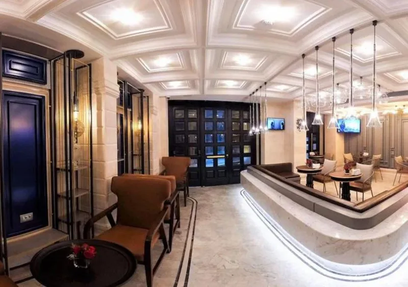 Atik Pera Hotel, Stamboll