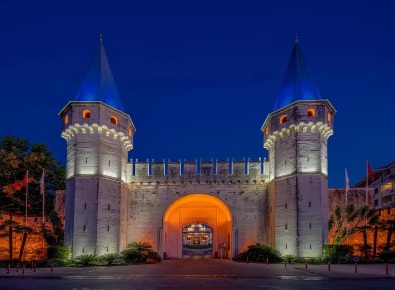Swandor Topkapi Palace 5, Lara