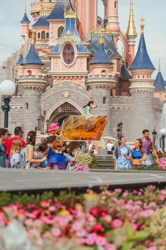 Disneyland Paris — Paris, Francë — foto 4 nga 6
