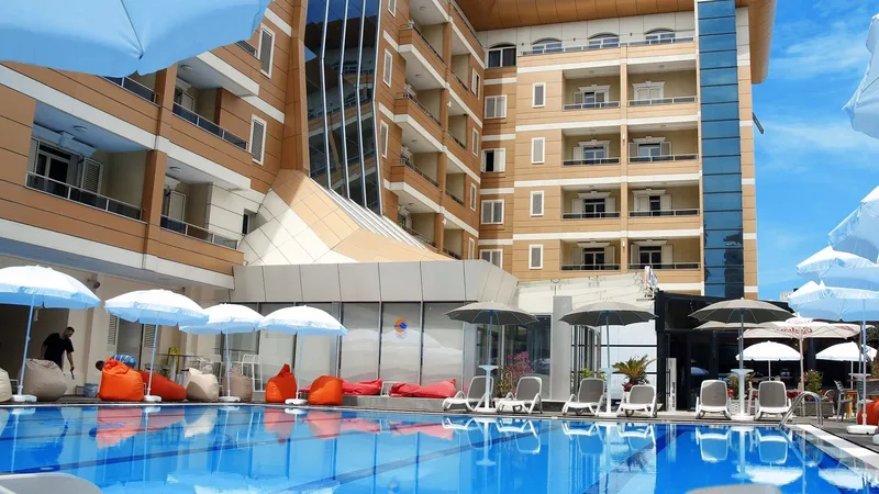 AMH Hotel – Golem, Durrës