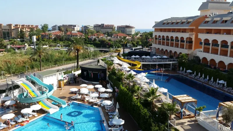 Palm World Resort & Spa Side, Antalya
