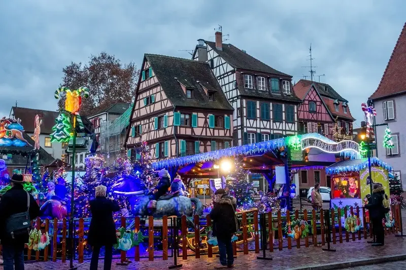 Colmar, tregu i Krishtlindjeve — Colmar, Francë — foto 5 nga 9