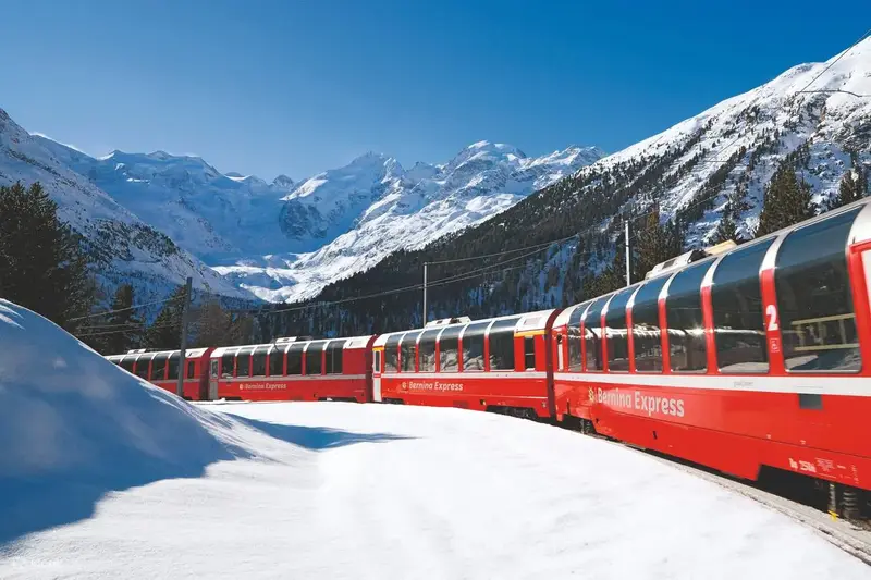 Treni Panoramik në Alpe, St. Moritz – Milano — St. Moritz dhe Milano, Zvicër dhe Itali — foto 5 nga 6