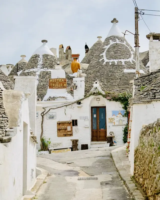 Alberobello, Otranto dhe Taranto — Alberobello, Otranto dhe Taranto — foto 3 nga 7