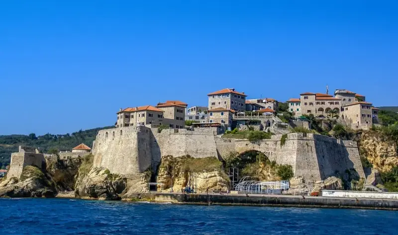 Ulqin – Budva – Kotor, 2 ditë — Ulqin, Mali i Zi — foto 2 nga 6
