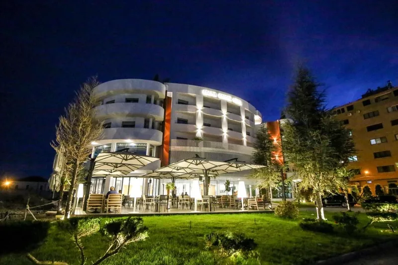 Regina Garden, Vlorë