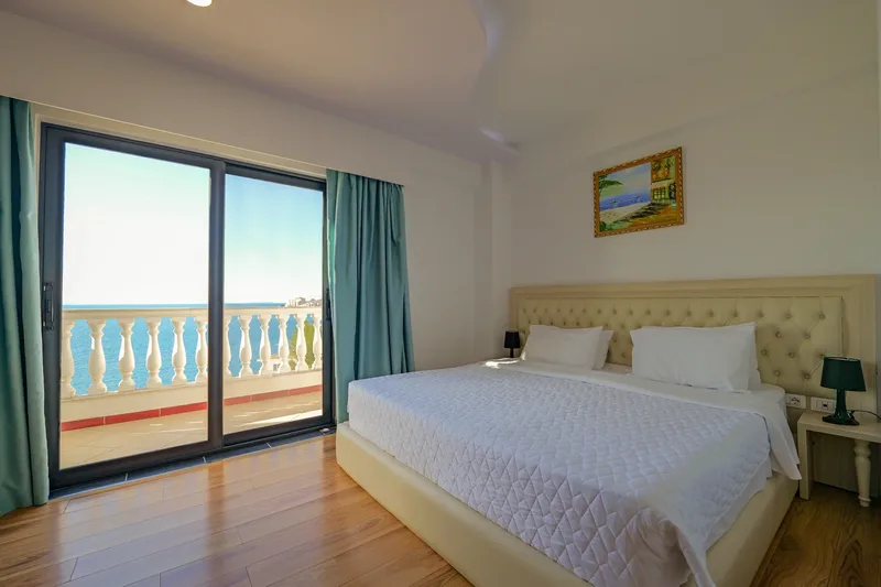 Hotel Iliria, Sarandë