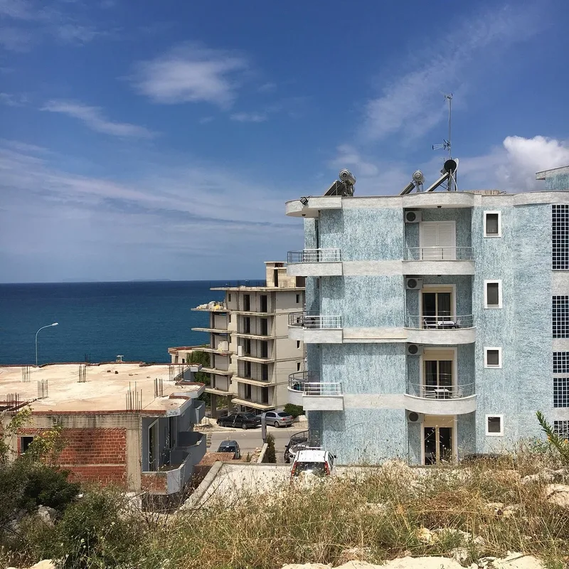 Hotel Blue Sky, Sarandë