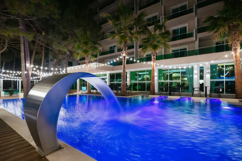 Albanian Star Hotel, Golem, Durrës
