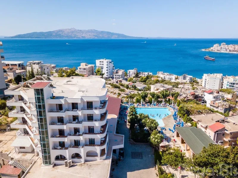 Hotel Mediterrane, Sarandë