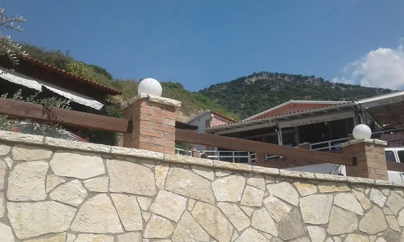 Hotel ROI, Vlorë (Radhimë)