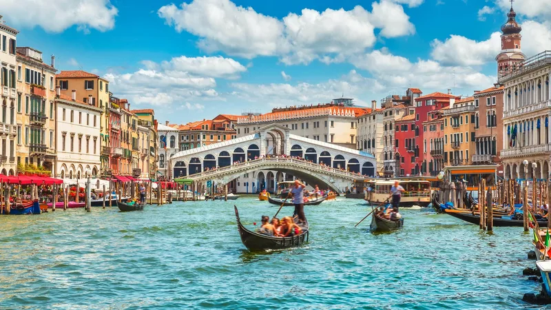 Rimini, Veronë, Venecia