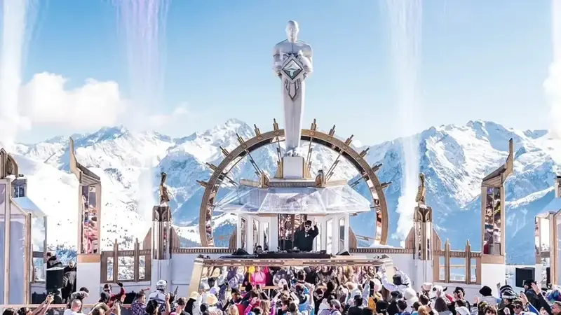 Tomorrowland Winter, Alpet — Tomorrowland Winter, Alpet — foto 9 nga 11