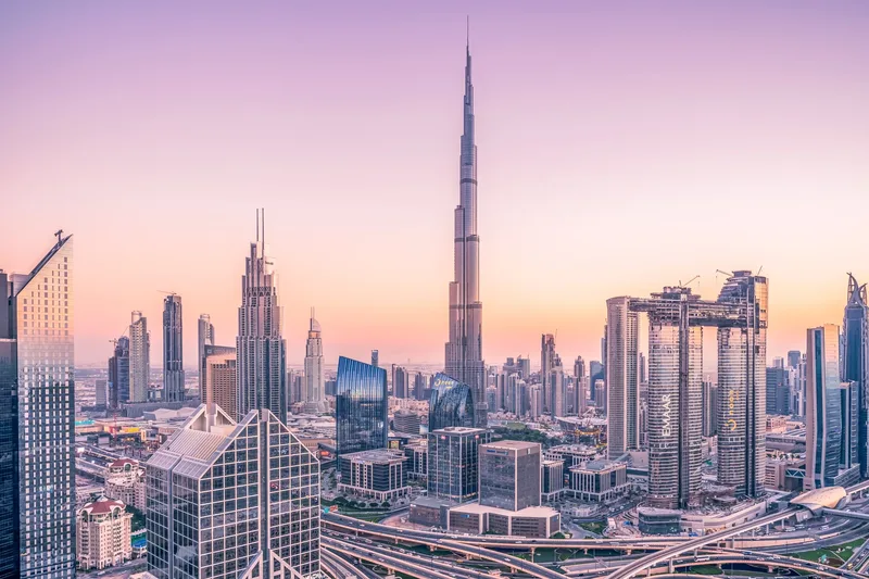 Dubai, Abu Dhabi & Maldive