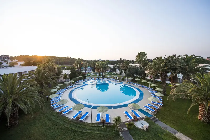 Hotel Altin Yunus Thermal, Çesme — Çeşme, Turqi — foto 6 nga 12
