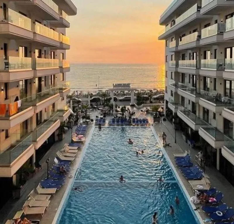 Hotel Tanushaj 2, Shëngjin