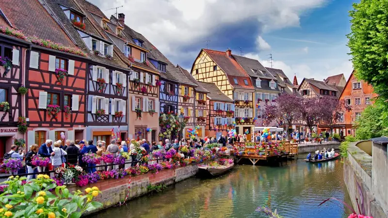 Colmar dhe Strasbourg, udhëtim ditor me avion