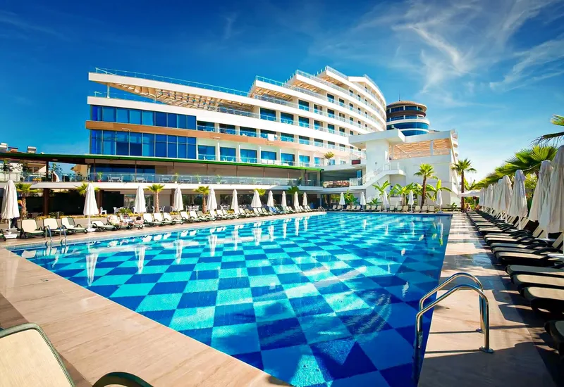 Raymar Resort & Aqua 5, Side