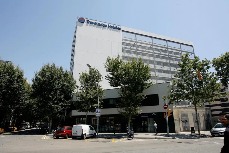 Travelodge Barcelona Poblenou, Barcelonë