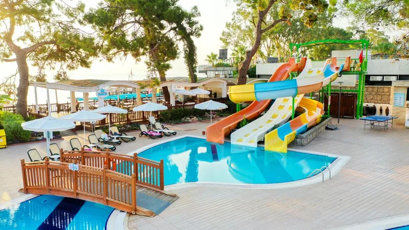 Crystal Aura Aqua Collection, Kemer