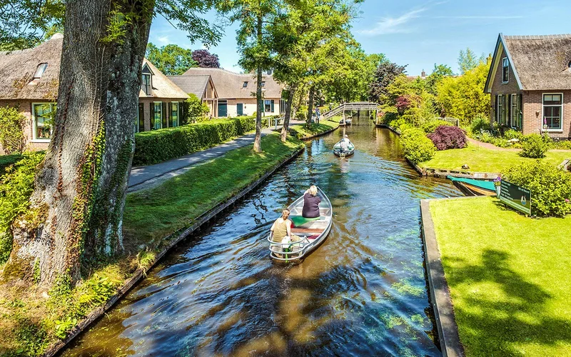 Amsterdam & Giethoorn