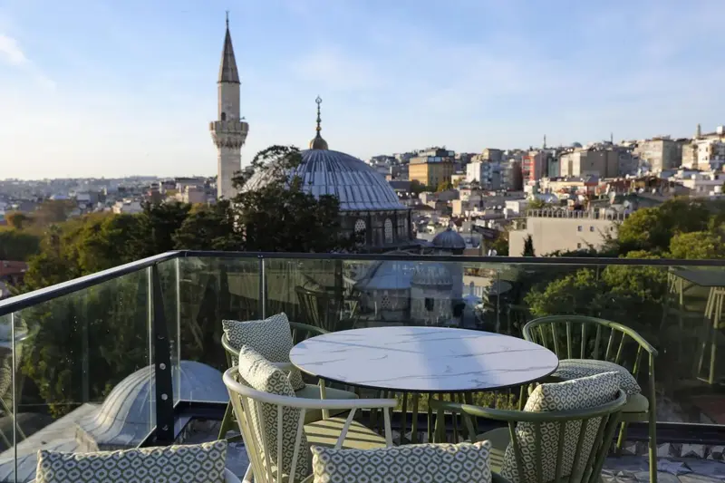 Dara Old City Hotel, Stamboll