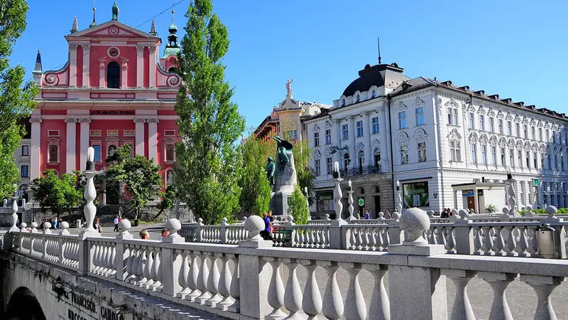Trieste, Ljubljanë dhe ski në Villach