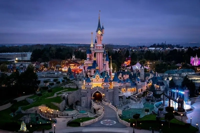 Disneyland Paris (3 ditë)