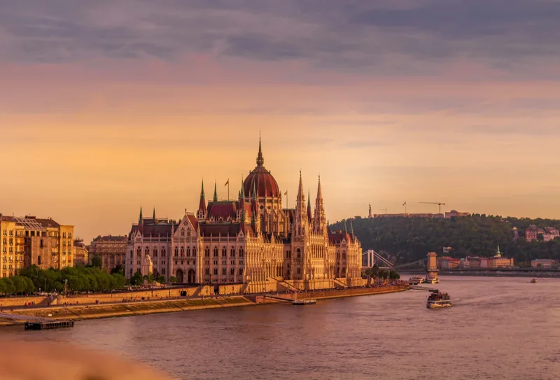 Budapest & Vjenë