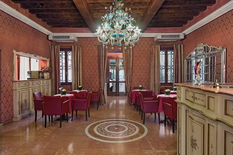 Hotel Tre Archi, Venecia — Venecia, Itali — foto 8 nga 9