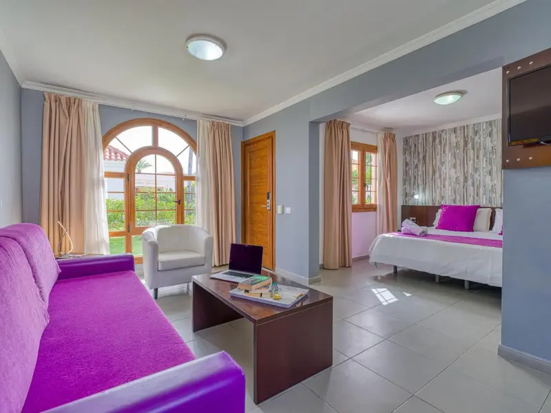 Suite Hotel Jardin Dorado, Gran Canaria — Gran Canaria, Spanjë — foto 5 nga 10