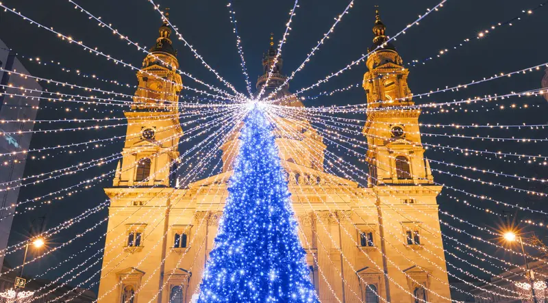 Krishtlindje në Europën Qendrore: Vjenë, Pragë, Budapest, Brno