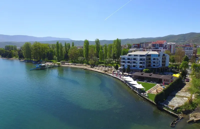 Hotel British, Pogradec — Pogradec, Shqipëri — foto 4 nga 9