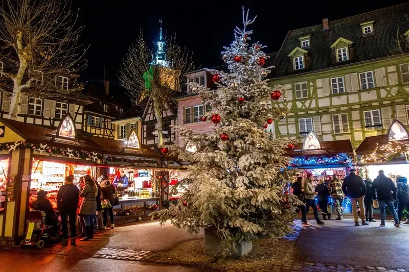 Colmar, tregu i Krishtlindjeve — Colmar, Francë — foto 7 nga 9