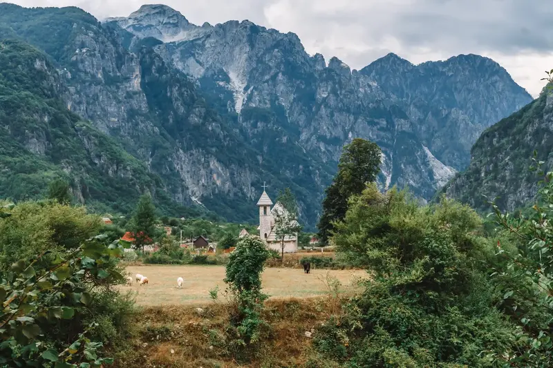 Theth – udhëtim dy ditor