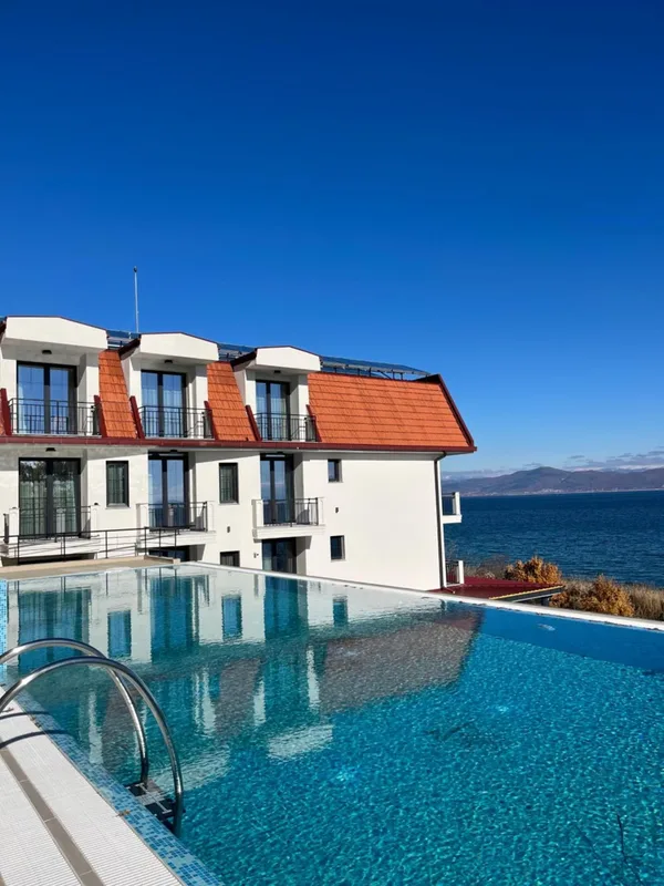 Hotel Diplomat, Strugë