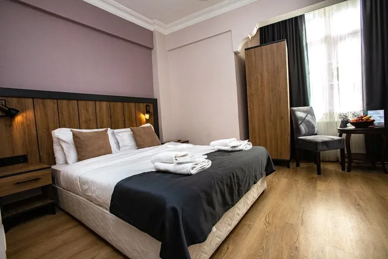 Comfort Hotel Taksim, Stamboll